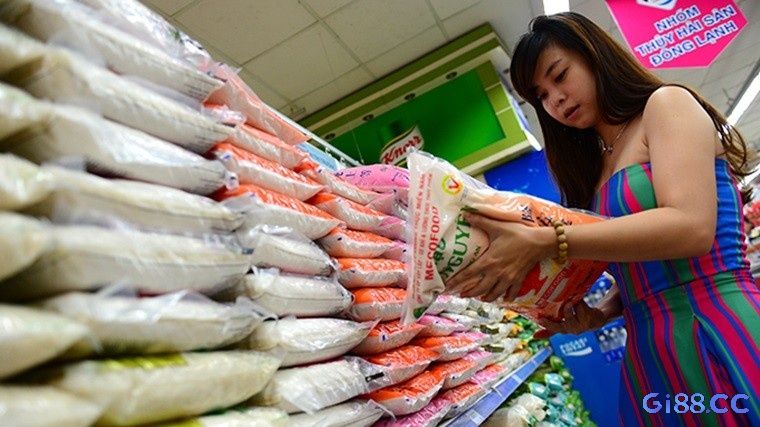 Mơ thấy mua gạo cho thấy bạn đang trong giai đoạn tích lũy tài chính