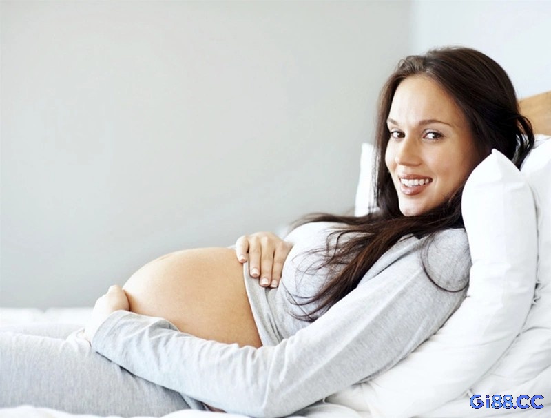 Mơ mình có bầu khó khăn dấu hiệu cảnh báo về những trở ngại trong công việc hoặc các mối quan hệ