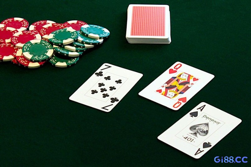 Cắt bài là thao tác không thể thiếu để tăng độ minh bạch và hạn chế gian lận trong poker.