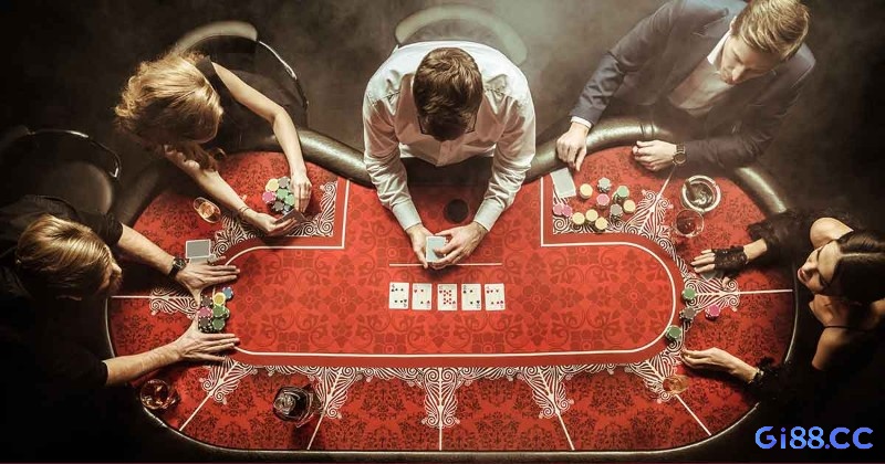Mỗi biến thể poker đều có quy tắc chia riêng, nắm rõ sẽ giúp bạn linh hoạt và chính xác hơn khi chia bài.