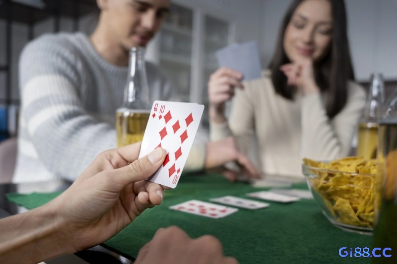 Sự tỉnh táo sẽ giúp bạn giữ vững phong độ và hoàn thiện cách chơi poker không bị bắt bài trong mọi tình huống.