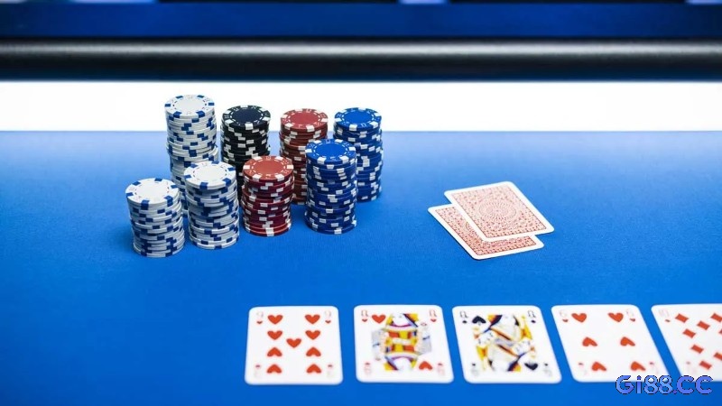 Lối chơi khó đoán sẽ nâng tầm cách chơi poker không bị bắt bài của bạn.