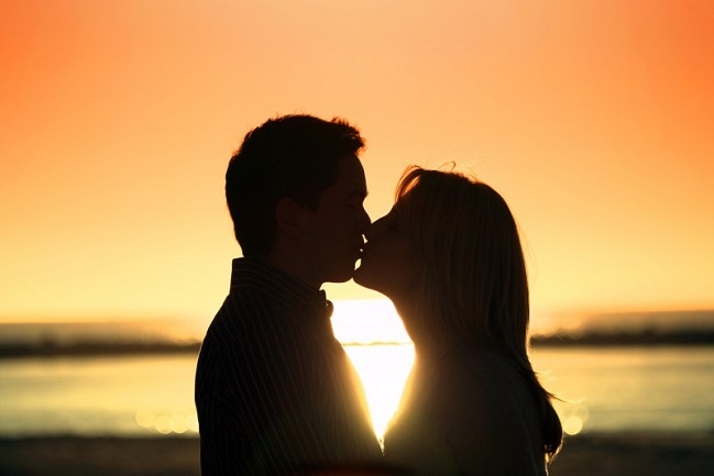 Giải mã giấc mơ thấy có người yêu điềm gì? Đánh số gì?