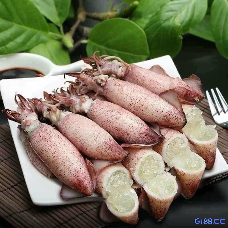 Bắt được mực đánh con lô gì? Mơ thấy bắt được mực rồi đem nấu ăn thì 56 hoặc 65